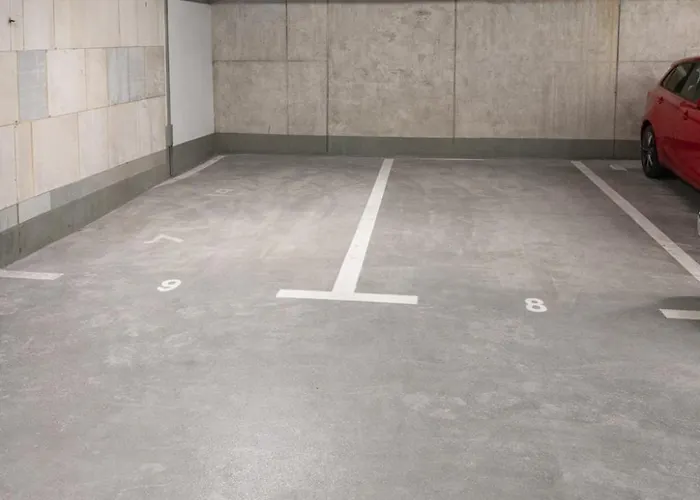 Modernes Mit Balkon Und Tiefgarage Toplage Lejlighed Paderborn