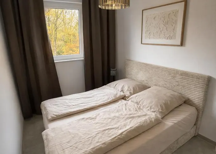 Modernes Mit Balkon Und Tiefgarage Toplage